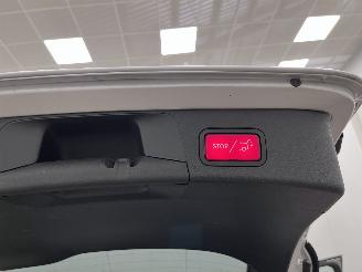 Mercedes C-klasse Estate 300e Hybrid Autom. AMG Navi Clima picture 12