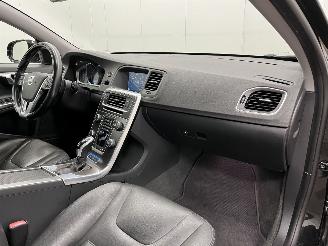 Volvo V-60 2.4 D6 AWD Plug-In Hybrid Summum Navi Clima picture 12