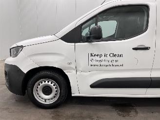 Peugeot Partner 1.6 BlueHDI Airco picture 17