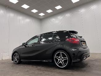 Mercedes A-klasse 180d Autom. AMG Navi Clima picture 3