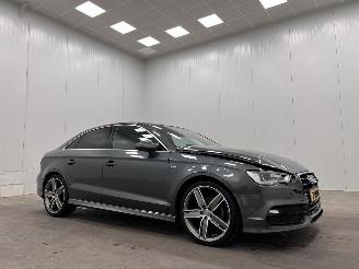 krockskadad bil auto Audi A3 Limousine 1.4 TFSI S-Tronic S-Line Navi Clima 2015/1