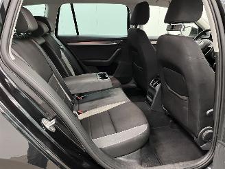 Skoda Octavia Combi 1.6 TDI Greentech JOY Navi Clima picture 10