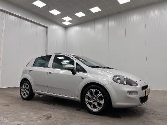 Unfallwagen Fiat Punto Evo 0.9 TwinAir Sempre 5-drs Navi Clima 2017/11