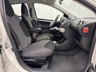 Toyota Aygo 1.0 VVT-i Autom. 5-drs Airco picture 9