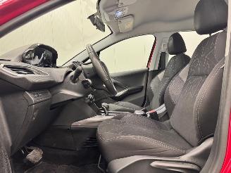 Peugeot 2008 1.2 PureTech Active Autom. Navi Airco picture 7