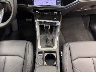 Audi Q3 35 TFSI S-Tronic S-Line Navi Clima picture 13