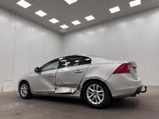 Volvo S-60 1.6 T3 Kinetic Navi Clima picture 3