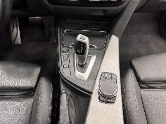 BMW 3-serie Touring 318i Autom. M-Sport Panoramadak Navi Clima picture 14
