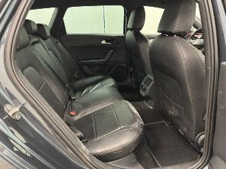 Seat Leon SportsTourer 1.5 eTSI Autom. FR Intense Navi Clima picture 10