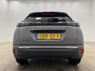 Peugeot 2008 1.2 PureTech 100 Allure Navi Clima picture 6