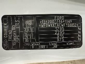 Ford Transit Courier Van 1.5 TDCI Trend Navi Airco picture 13