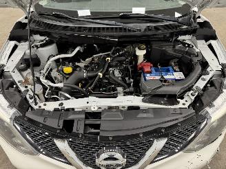 Nissan Qashqai 1.2 Tekna Panoramadak Navi Clima picture 15