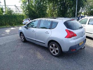 Peugeot 3008 3008 I (0U/HU) MPV 1.6 VTI 16V (EP6C(5FS)) [88kW] picture 3