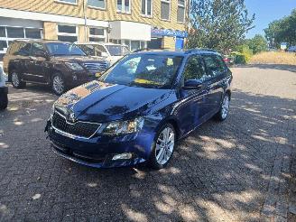 skadebil auto Skoda Fabia Fabia III Combi (NJ5) Combi 5-drs 1.2 TSI 16V Greentech (CJZC(Euro 6)) [66kW] 2015/12
