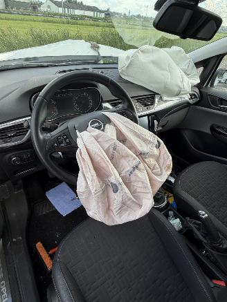Opel Corsa Corsa e 1.0 turbo picture 5