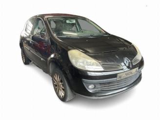 Démontage voiture Renault Clio Clio III (BR/CR), Hatchback, 2005 / 2014 1.4 16V 2006/11