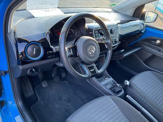 Volkswagen Up! 1.0 BlueMotion Cup picture 5