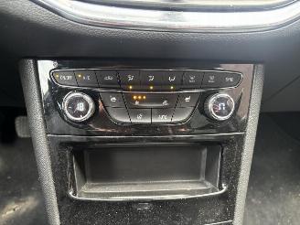 Opel Astra Sportstourer 1.2 Turbo Business Start/Stop MOTOR DEFECT! picture 22