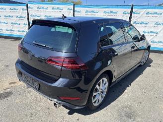 Volkswagen Golf GTI Performance (180kW) DSG picture 3