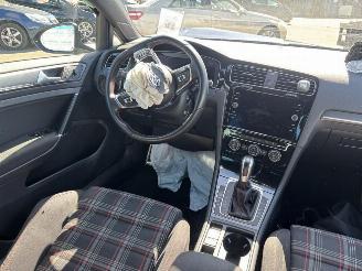 Volkswagen Golf GTI Performance (180kW) DSG picture 13