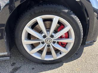Volkswagen Golf GTI Performance (180kW) DSG picture 10