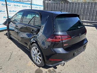 Volkswagen Golf GTI Performance (180kW) DSG picture 4