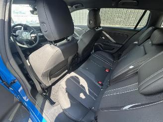 Opel Astra Sports Tourer GS 1.2 (96kW) picture 11