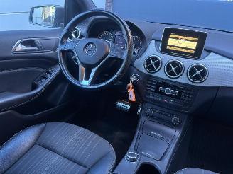 Mercedes B-klasse 180 B 180 Automaat | Half leder | Trekhaak | Bi-Xenon | Cruise picture 11