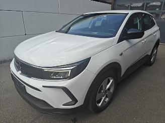 krockskadad bil auto Opel Grandland X Business Edition Plug-in-Hybrid 225 PK lichte schade 2022/11