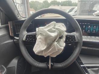 Opel Astra Sports Tourer GS 1.2 (96kW) picture 15