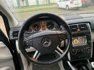 Mercedes B-klasse 1.7 B-170 16V Hatchback  Benzine 1.699cc 85kW (116pk) FWD 2005-03/2011-11 (245.232) M266940 picture 9