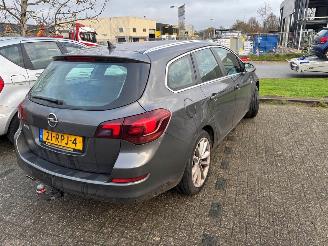 Opel Astra SPORTS TOURER picture 5