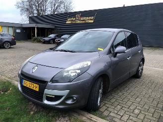Unfallwagen Renault Scenic  2009/8