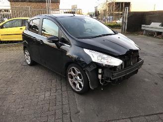 krockskadad bil auto Ford B-Max B-Max (JK8) MPV - 1.0 EcoBoost 12V 100 MPV  Benzine 999cc 74kW (101pk) FWD 2012-06  SFJA 2013/2