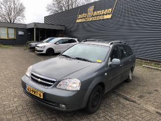 uszkodzony samochody osobowe Chevrolet Nubira 1.6 16V Combi/o  Benzine 1.598cc 80kW (109pk) FWD 2005-03/2011-12  LXT; L44; L496 2011/2