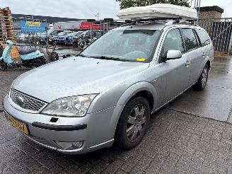 Unfallwagen Ford Mondeo Mondeo III Wagon Combi 2000 / 2007 - 1.8 16V Combi/o  Benzine 1.798cc 92kW (125pk) FWD 2000-10/2007-03  CHBA; CHBB 2007/1