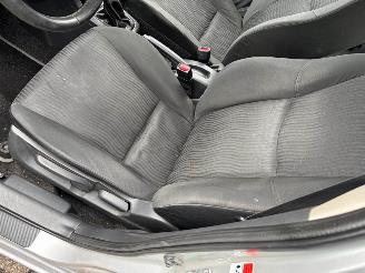 Suzuki Swift  picture 7