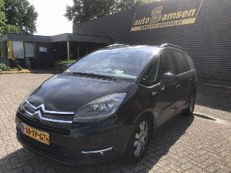 uszkodzony samochody osobowe Citroën C4 C4 Grand Picasso (UA) MPV 2006 / 2013 - 2.0 16V Autom. MPV  Benzine 1.998cc 103kW (140pk) FWD 2006-10/2013-08 (UARFJ) EW10A; RFJ 2006/1