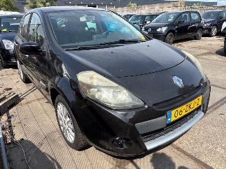 Renault Clio  picture 3