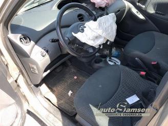 Toyota Yaris Yaris (P1), Hatchback, 1999 / 2005 1.3 16V VVT-i picture 3