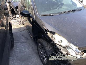 Peugeot 208 208 I (CA/CC/CK/CL), Hatchback, 2012 / 2019 1.4 16V picture 7
