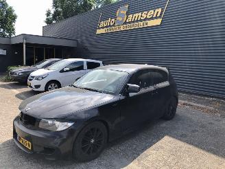 krockskadad bil auto BMW 1-serie 116i 2.0 16V Hatchback 2Dr Benzine 1.995cc 90kW (122pk) RWD 2008-11/2011-12 (UK31; UK32) N43B20A 2010/3