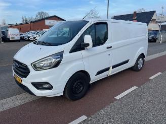 krockskadad bil bedrijf Ford Transit Custom 2.0 TDCI 77KW L2H1 LANG AIRCO KLIMA EURO6 2019/1