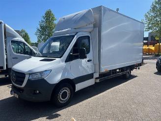 krockskadad bil bedrijf Mercedes Sprinter 316 2.2 CDI 120KW 432  KOFFER LAADKLEP AIRCO KLIMA 2020/4