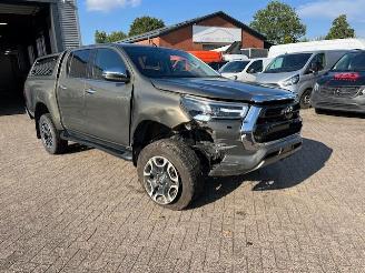 Toyota Hilux 2.8 D-4D 150KW AUTOM. DOUBLE CAB. KLIMA NAVI LEER 4WD picture 4