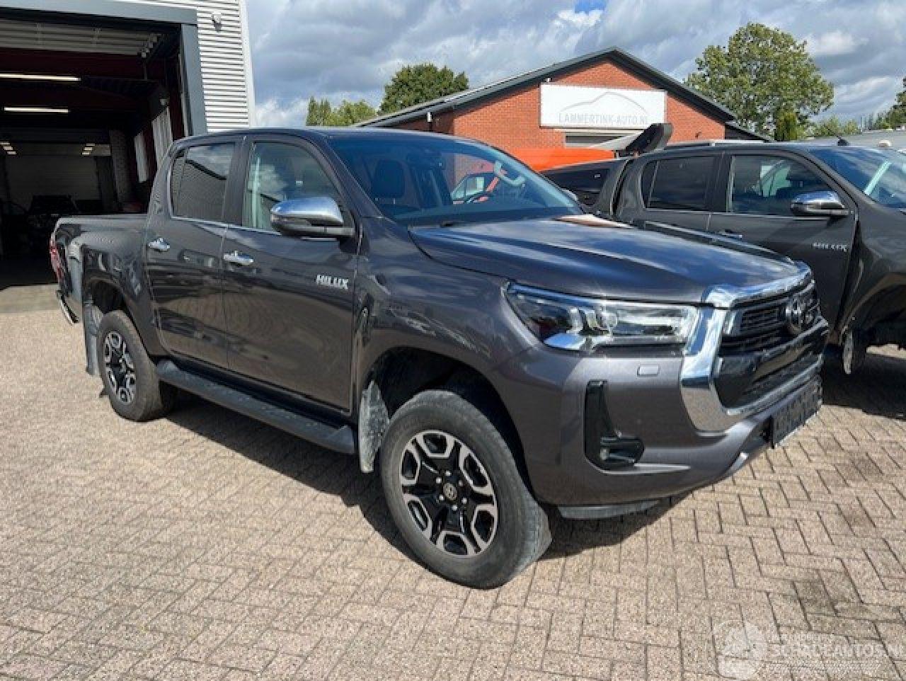 Toyota Hilux 2.8 D-4D 150KW AUTOM. DOUBLE CAB.  KLIMA LEER 4WD
