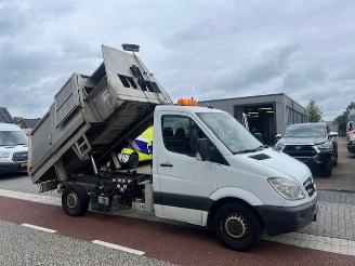 Mercedes Sprinter 310 CDI  KIPPER VUILNISWAGEN ZIJLADER!! SPECIALE KIPPER!! KLIMA picture 2