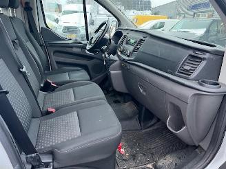 Ford Transit Custom 2.0 TDCI  L2H2  AIRCO KLIMA EURO6 80.000KM! picture 6