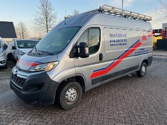 krockskadad bil bedrijf Citroën Jumper 2.2 BLUEHDI 103KW L3H2 AIRCO KLIMA EURO6 2020/12