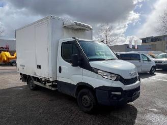 škoda dodávky Iveco Daily 35S13 2.3d 93kw  THERMOKING KUHLKOFFER LAADLEP LBW 2016/11